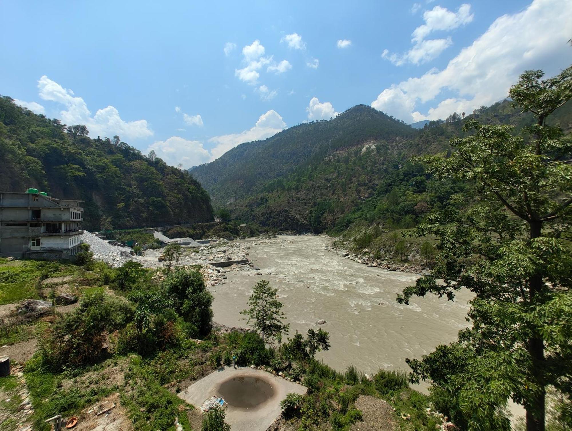 Hotel Abhishek Chamoli Exterior photo